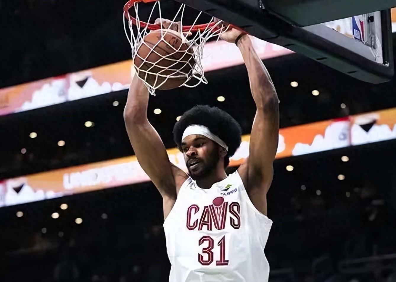 包含转会期NBA季后赛焦点战；浙江队再遭质疑；气氛紧张；纪律约束更严格的词条-爱游戏ayx